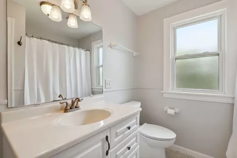 1503 S Cora St, Des Plaines, IL 60018 photo 15