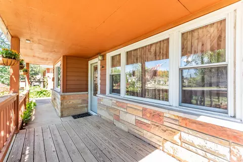 Exterior - 5 E Peiffer Ave, Lemont, IL 60439 photo 4 of 8