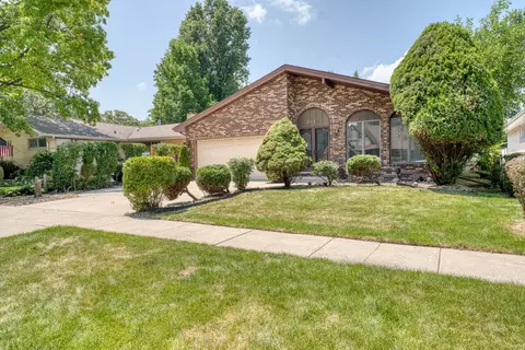 9610 Major Ave, Oak Lawn, IL 60453