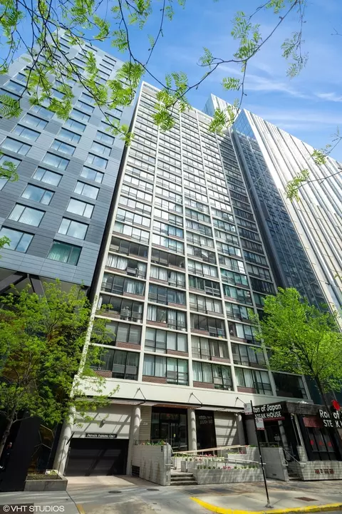230 E Ontario St #2301, Chicago, IL 60611
