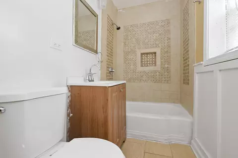 Bath - 14534 Des Plaines St, Harvey, IL 60426 photo 1 of 1