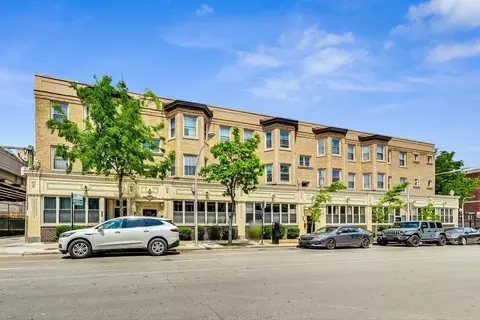 1116 W Leland Ave #3A, Chicago, IL 60640