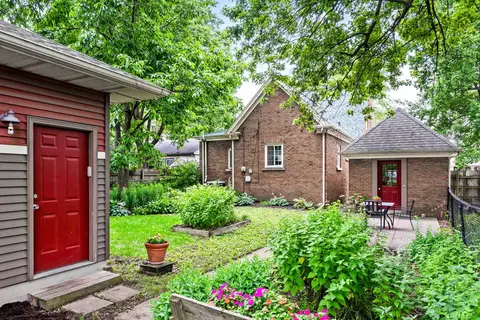 2020 E Jackson St, Bloomington, IL 61701 photo 42
