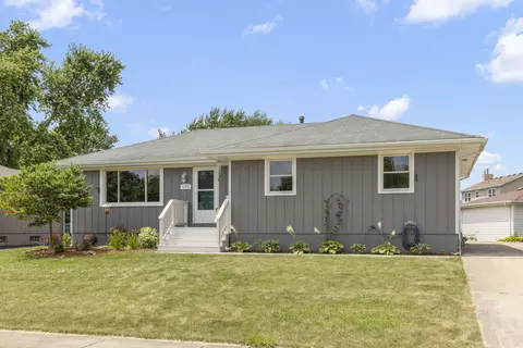 1405 Addleman St, Joliet, IL 60431