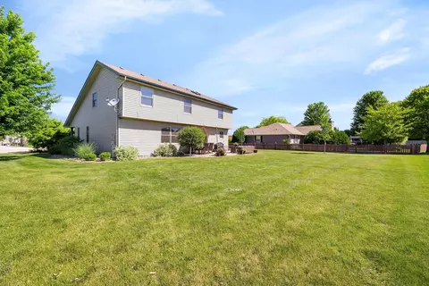 Exterior - 1605 Locust Rd, Morris, IL 60450 photo 6 of 7