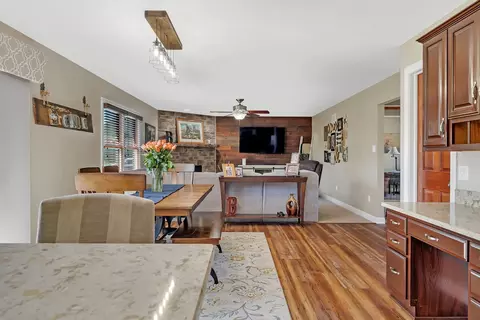 Other - 1605 Locust Rd, Morris, IL 60450 photo 3 of 7