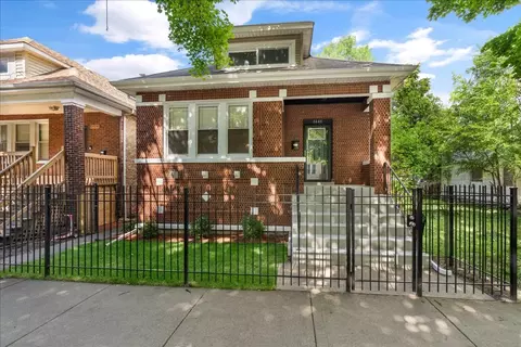 8448 S Colfax Ave, Chicago, IL 60617