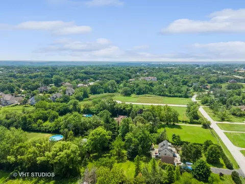 8351 Meadowbrook Dr, Burr Ridge, IL 60527 photo 43