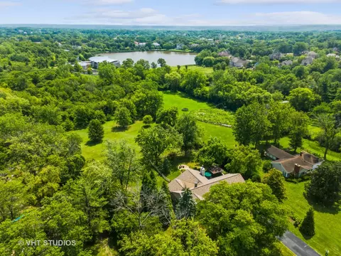 8351 Meadowbrook Dr, Burr Ridge, IL 60527 photo 39