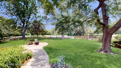 8351 Meadowbrook Dr, Burr Ridge, IL 60527 photo 35