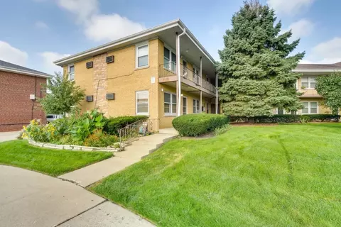 5916 N Odell Ave #2A, Chicago, IL 60631