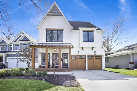 317 Lionel Rd, Riverside, IL 60546