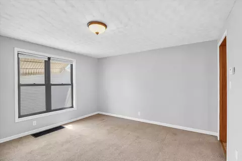 853 E 1000 North Rd, Onarga, IL 60955 photo 10