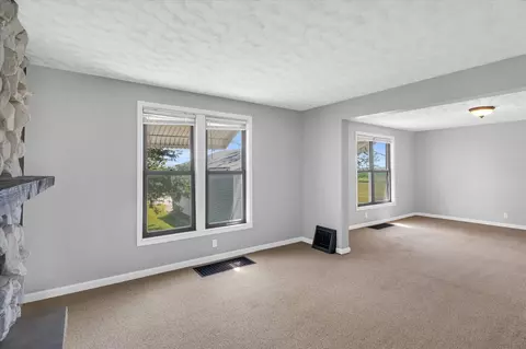 853 E 1000 North Rd, Onarga, IL 60955 photo 8