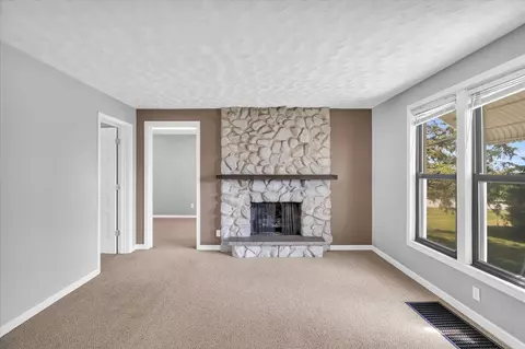 853 E 1000 North Rd, Onarga, IL 60955 photo 9