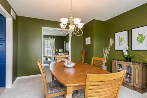 904 Dresser Dr, Normal, IL 61761 photo 7