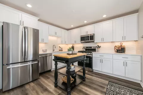 Kitchen - 3644 Ruby St, Franklin Park, IL 60131 photo 2 of 3