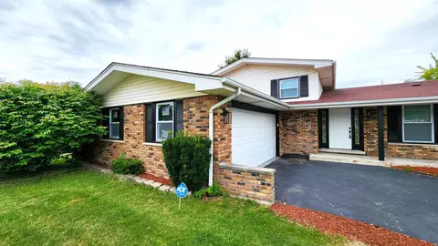 17032 Vollbrecht Rd, South Holland, IL 60473