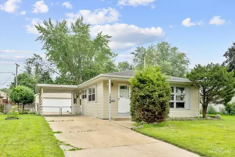 1356 Carol Pl, Montgomery, IL 60538