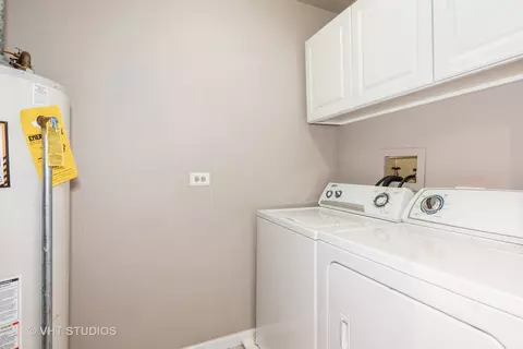 501 Crossing Ct, Rolling Meadows, IL 60008 photo 8