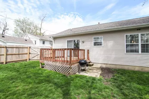 Exterior - 203 Elm St, Le Roy, IL 61752 photo 3 of 5