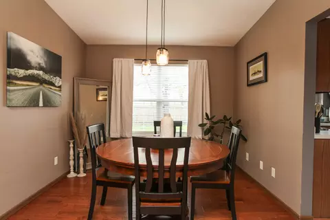 Dining - 203 Elm St, Le Roy, IL 61752 photo 1 of 3