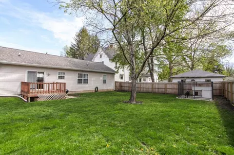 Exterior - 203 Elm St, Le Roy, IL 61752 photo 5 of 5