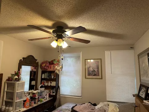 Bedroom - 315 Douglas Ave, Elgin, IL 60120 photo 7 of 7