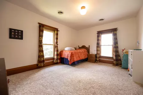Bedroom - 1191 N Cr 800e Rd, Champaign, IL 61822 photo 6 of 7