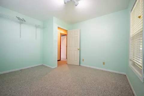 Bedroom - 1105 Frank Dr, Champaign, IL 61821 photo 4 of 5