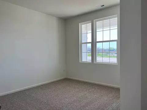 Bedroom - 930 Savannah Ln, Algonquin, IL 60102 photo 1 of 6