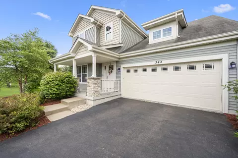 344 E Cloverlane Dr, Sycamore, IL 60178