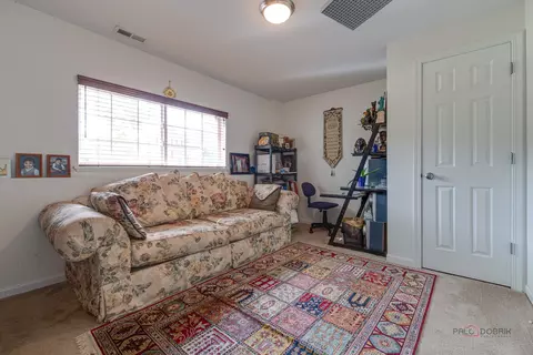 Other - 737 Thornbury Rd, Bartlett, IL 60103 photo 3 of 5