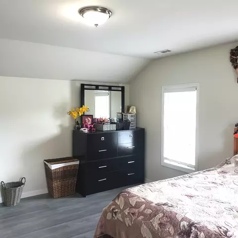Bedroom - 374 Beach St, Aurora, IL 60505 photo 3 of 3