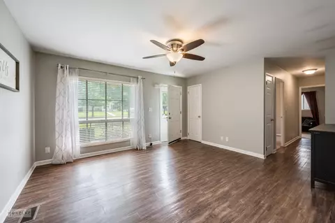 Living - 1270 Post Rd, Aurora, IL 60506 photo 3 of 3