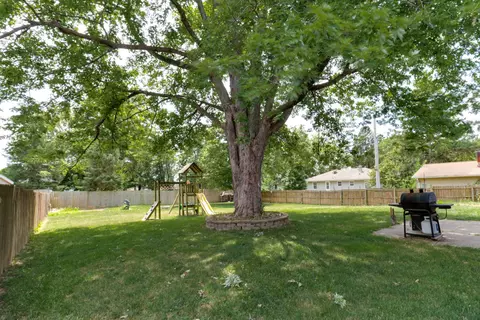 705 Eastview Dr, Mclean, IL 61754 photo 26