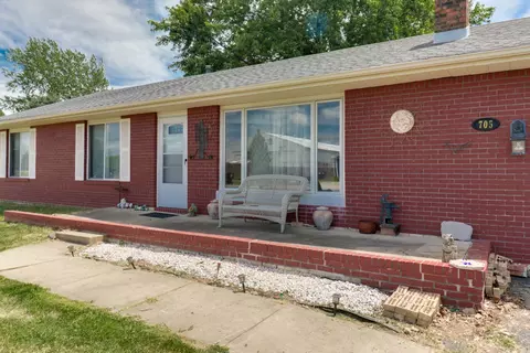 705 Eastview Dr, Mclean, IL 61754 photo 3