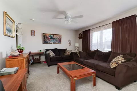 705 Eastview Dr, Mclean, IL 61754 photo 5