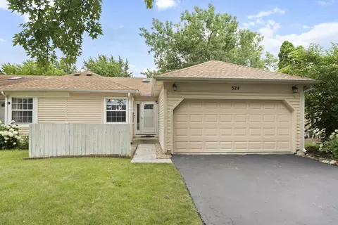 524 Fessler Ave, Naperville, IL 60565