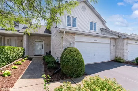 18135 Pheasant Lake Dr, Tinley Park, IL 60487