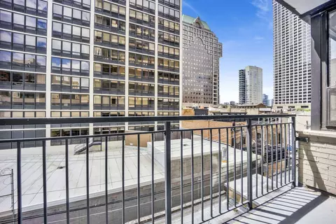 Other - 33 E Cedar St #5A, Chicago, IL 60611 photo 4 of 7