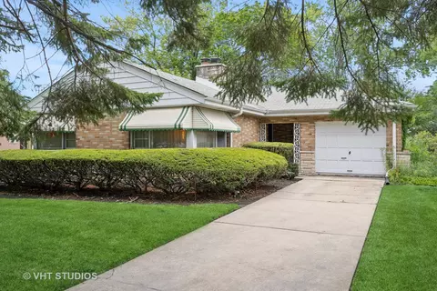 4842 Jerome Ave, Skokie, IL 60077