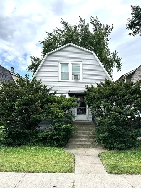 5043 W Winona St, Chicago, IL 60630