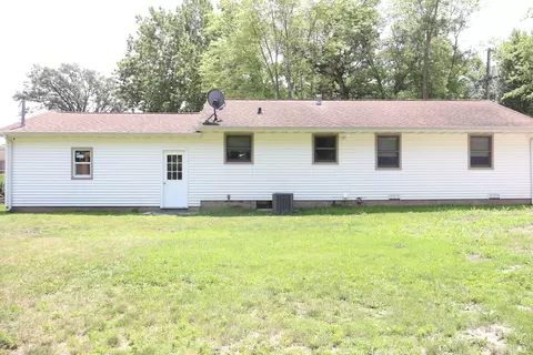 7748 E 3000 North Rd, Manville, IL 61319 photo 9