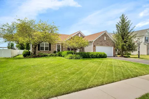 309 Austin Dr, Shorewood, IL 60404