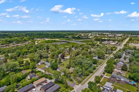 2401 Rohlwing Rd, Rolling Meadows, IL 60008 photo 8