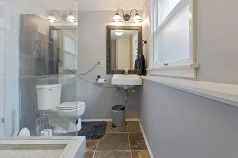 2401 Rohlwing Rd, Rolling Meadows, IL 60008 photo 21
