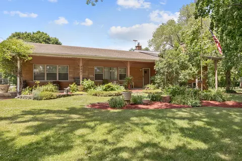 2401 Rohlwing Rd, Rolling Meadows, IL 60008 photo 10