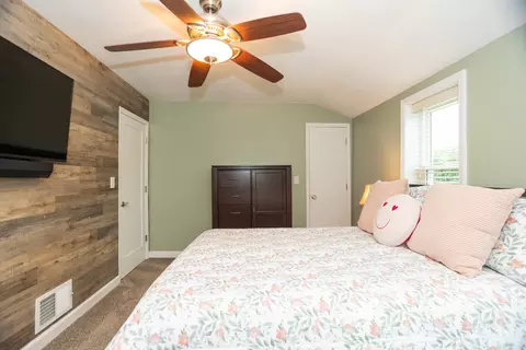7817 W Gregory St, Chicago, IL 60656 photo 12