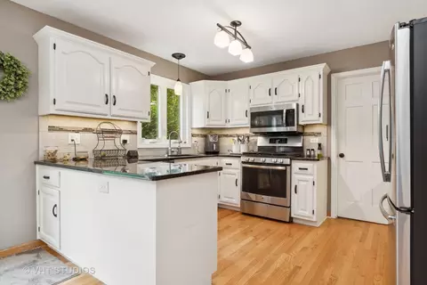Kitchen - 600 Maple Ave, Elburn, IL 60119 photo 1 of 1